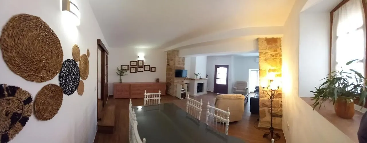 Baños de la Encina La Casa Del Abuelo Curroヴィラ
